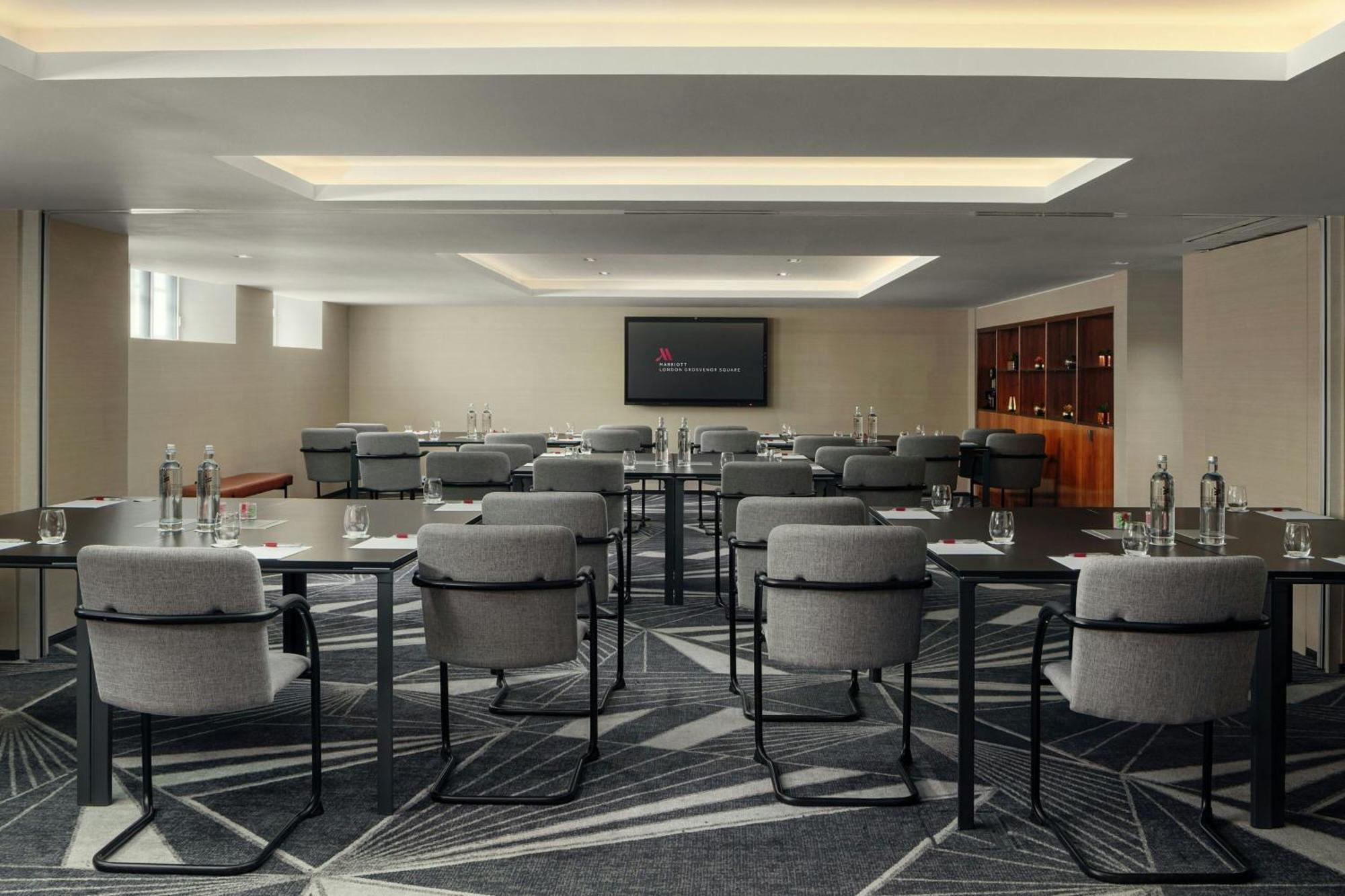 London Marriott Hotel Grosvenor Square Exterior photo